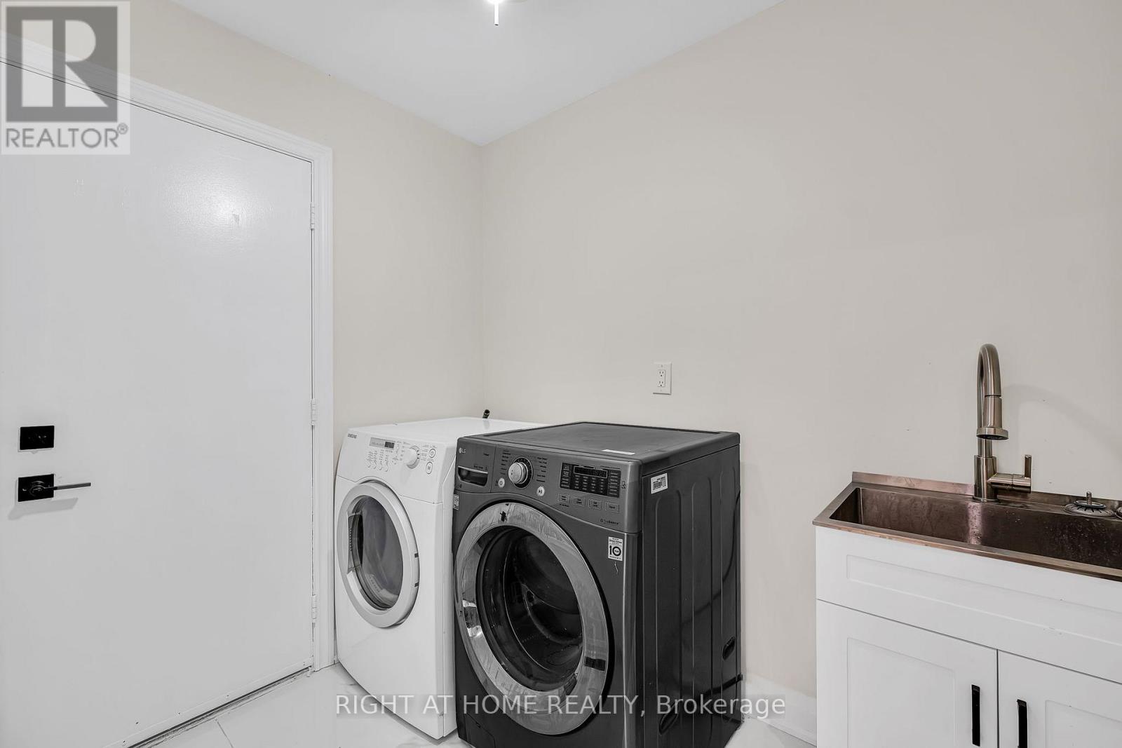 67 Reese Avenue, Ajax, Ontario  L1T 3V8 - Photo 37 - E12847442