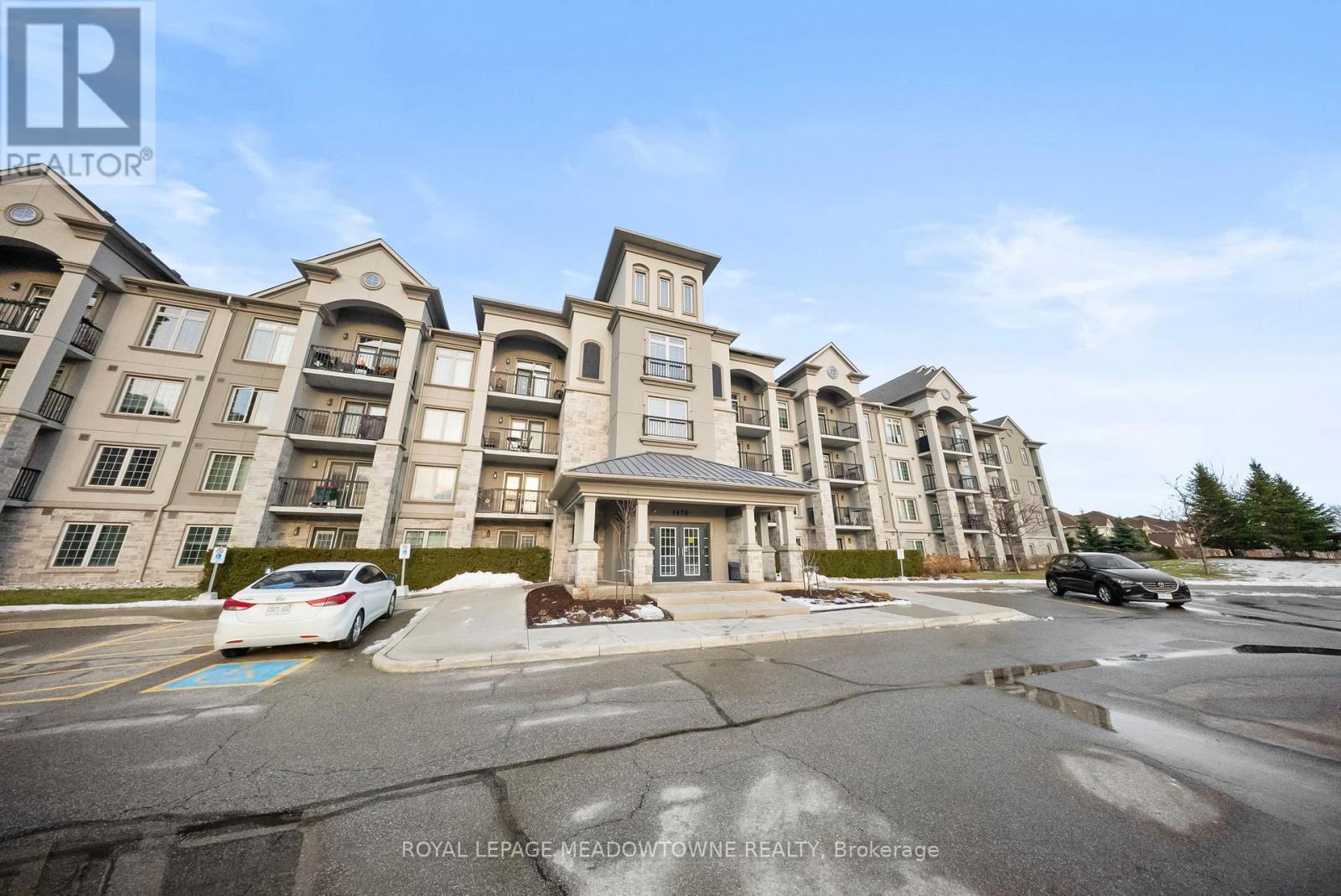 310 - 1470 Main Street E, Milton, Ontario  L9T 8W6 - Photo 2 - W12813002