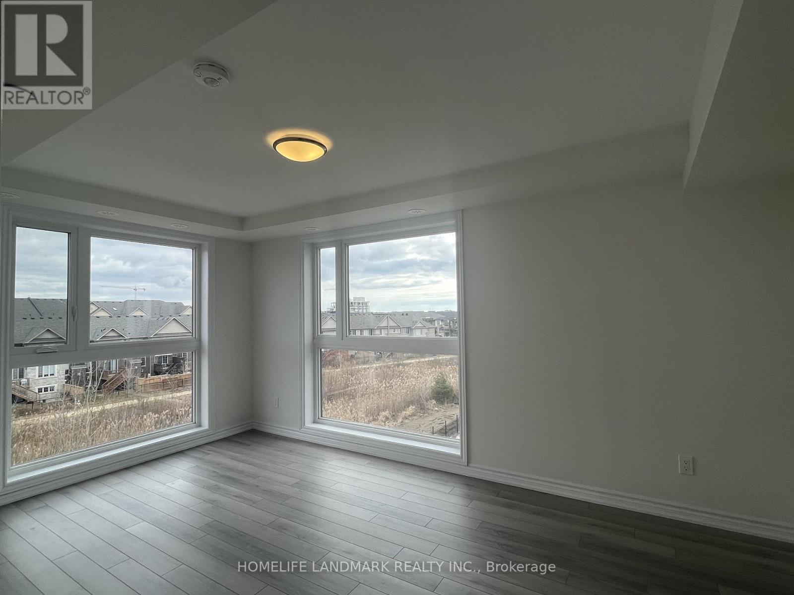 327 - 349 Wheat Boom Drive, Oakville, Ontario  L6H 7X5 - Photo 11 - W12847436