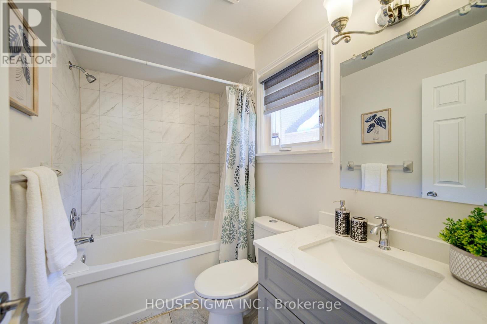 73 Brinkley Drive, Brampton, Ontario  L7A 1G3 - Photo 29 - W12847470