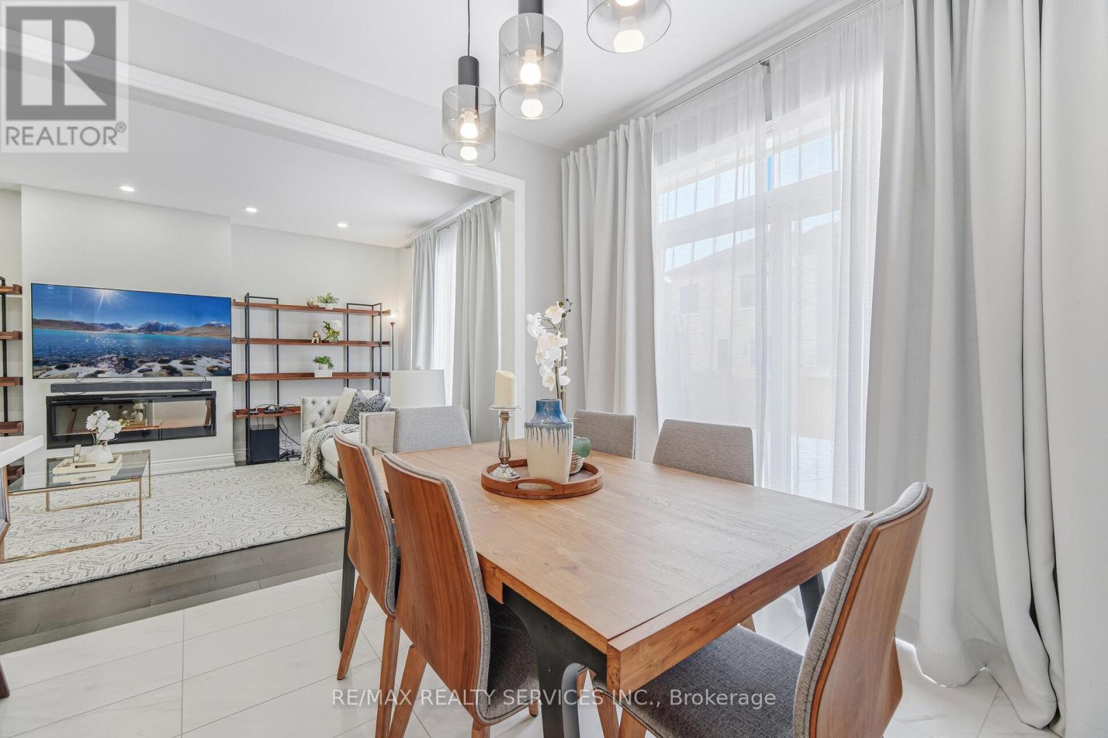 356 Clockwork Drive, Brampton (Northwest Brampton), Ontario  L7A 5C5 - Photo 18 - W12847478