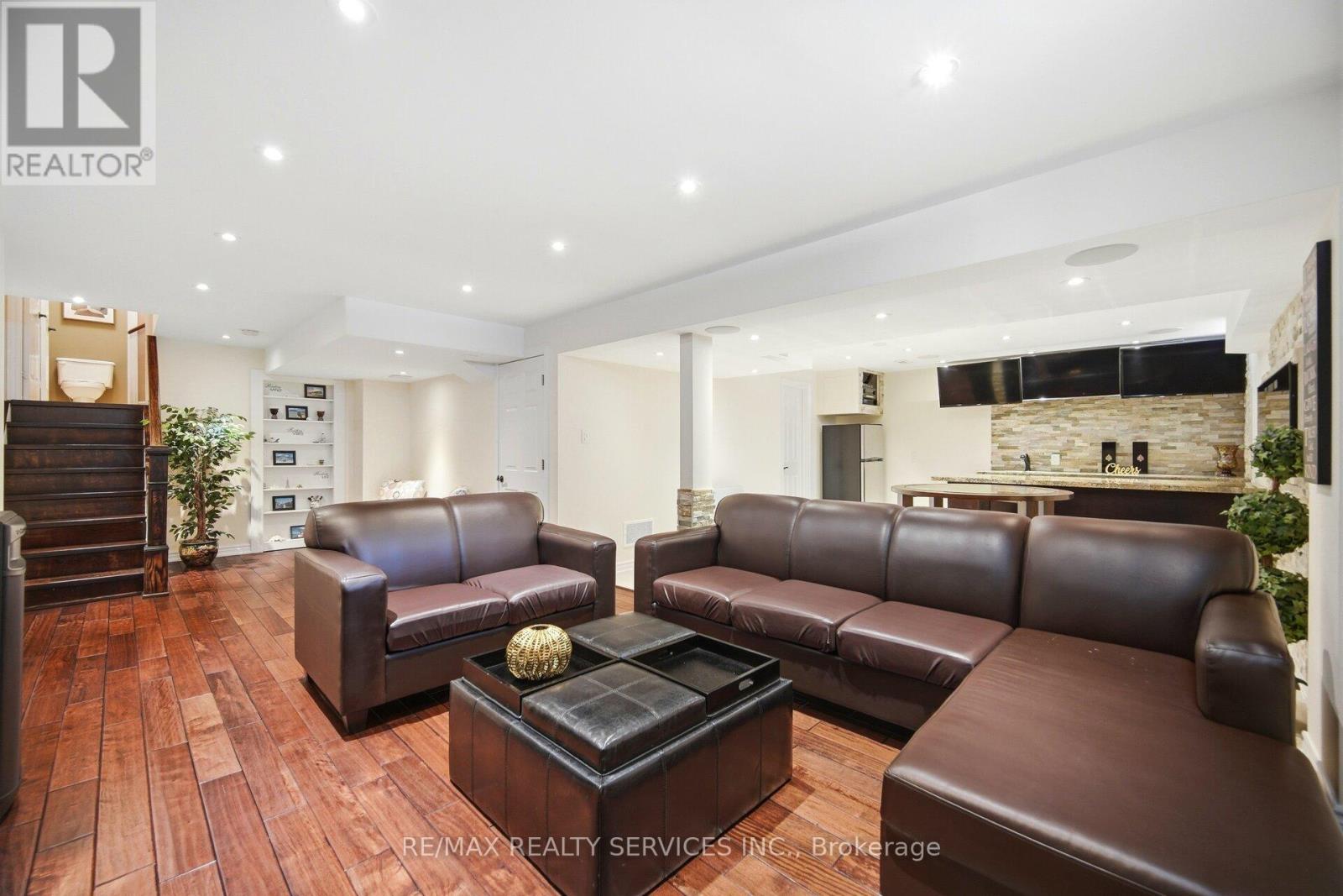 10 Goldnugget Road, Brampton, Ontario  L6Y 5N7 - Photo 40 - W12847500