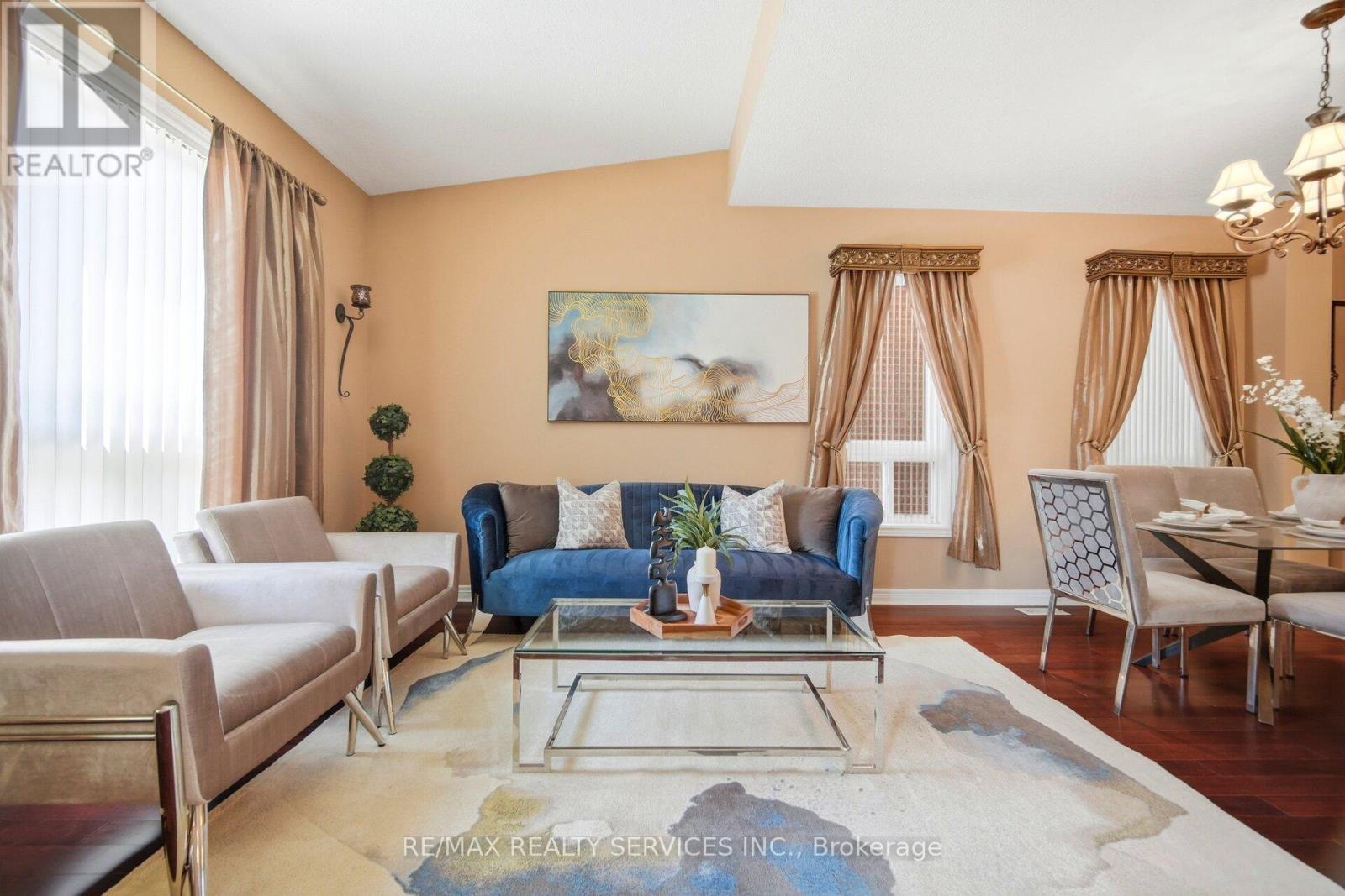 10 Goldnugget Road, Brampton, Ontario  L6Y 5N7 - Photo 7 - W12847500