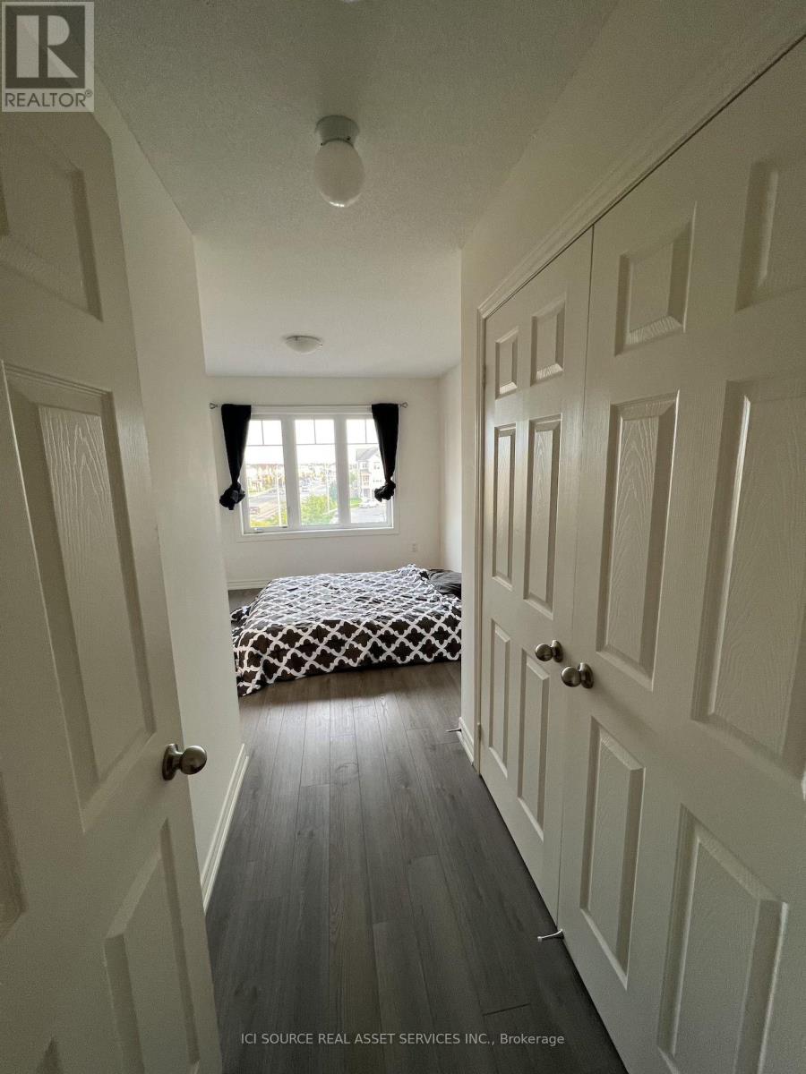 3836 Tufgar Crescent, Burlington (Alton), Ontario  L7M 1P8 - Photo 19 - W12847502