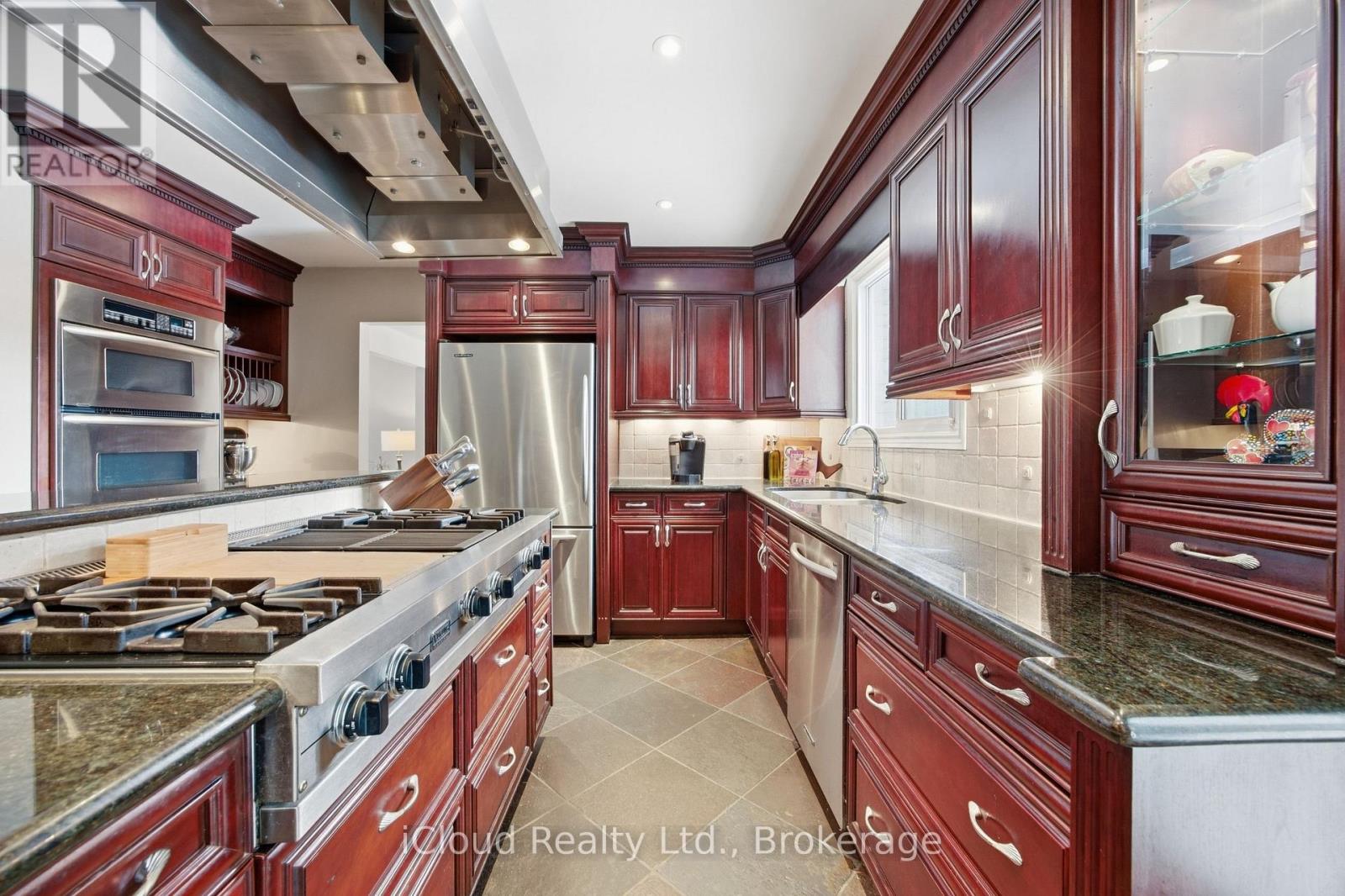 19982 Kennedy Road, Caledon, Ontario  L7K 1Y3 - Photo 7 - W12847508