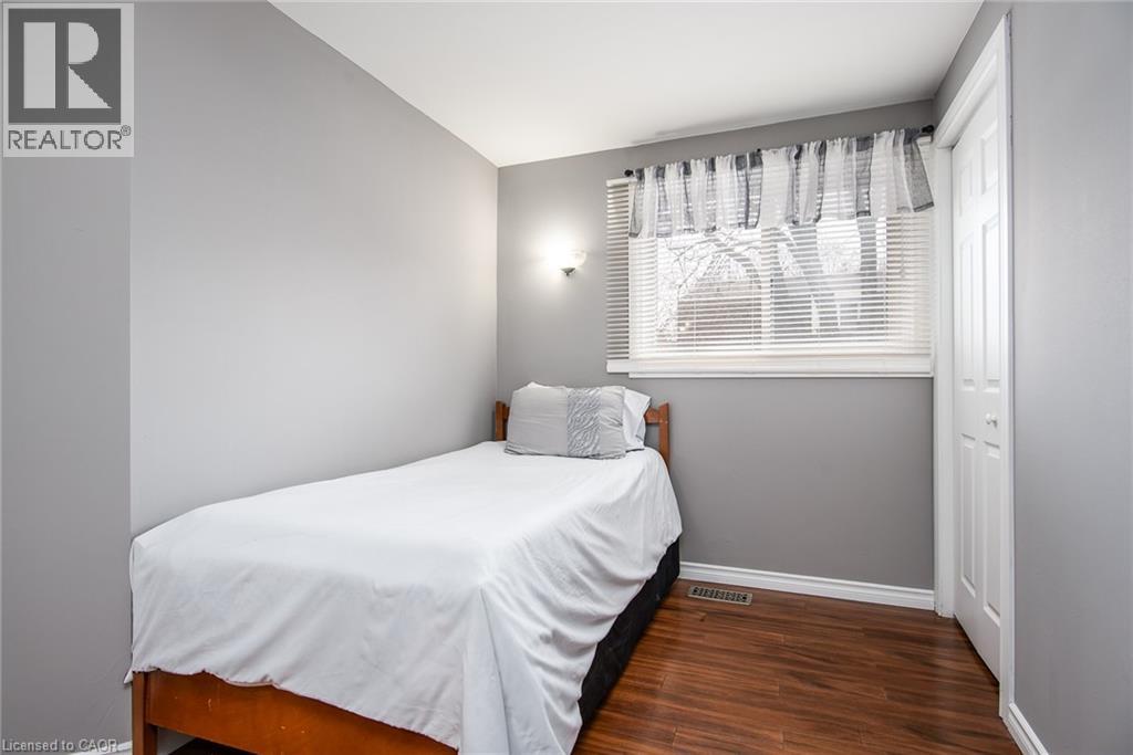 72 Manor Drive, Kitchener, Ontario  N2A 2V1 - Photo 24 - 40809807