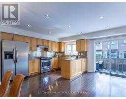 50 ROSEWOOD AVENUE, Mississauga, Ontario