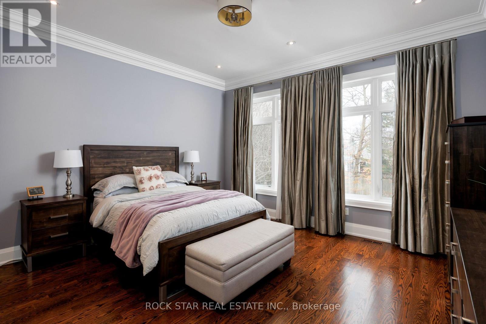 28 Highland Road, Oakville, Ontario  L6K 1S7 - Photo 34 - W12821506