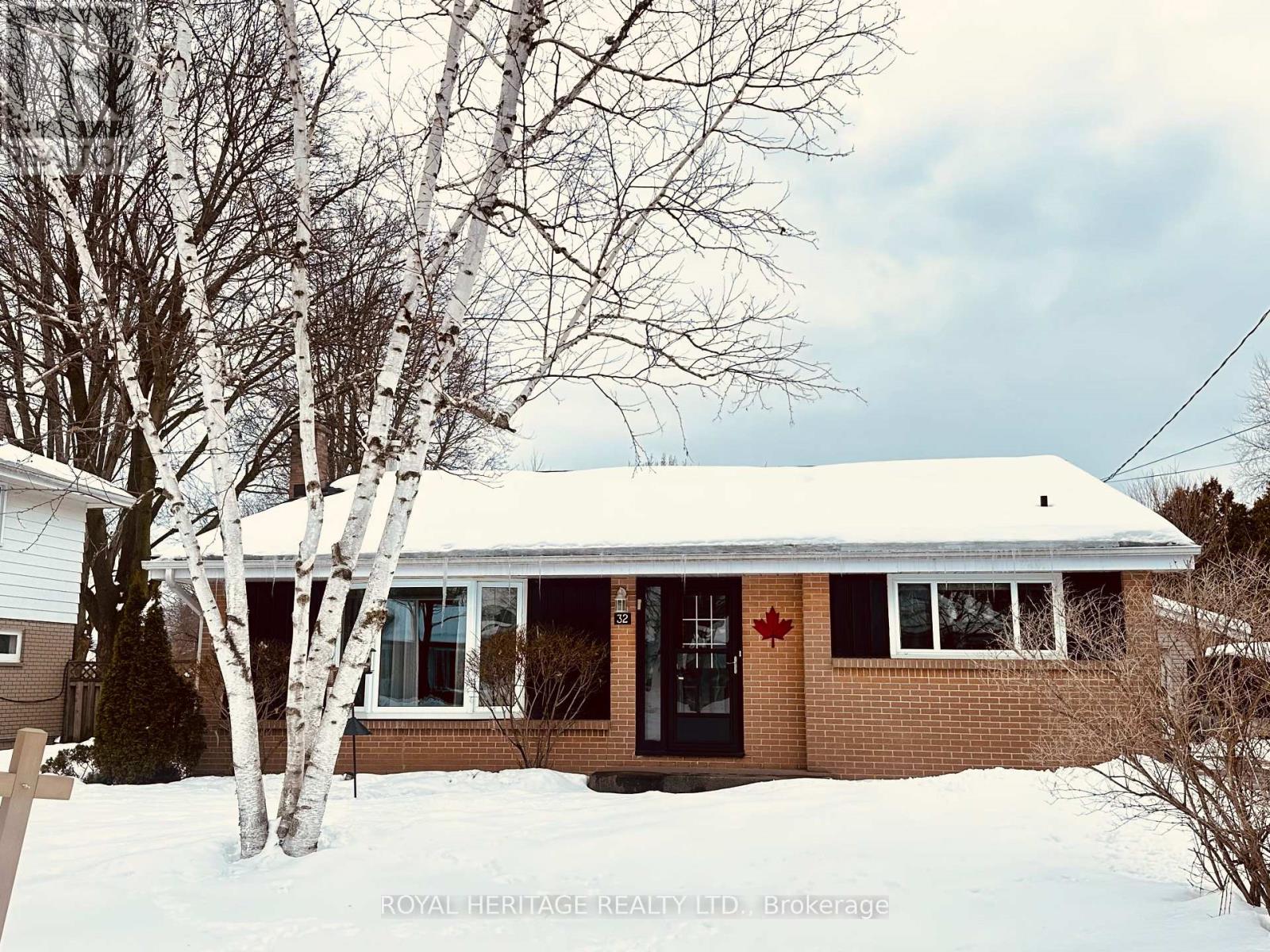 32 GLEN ROAD, belleville (belleville ward), Ontario