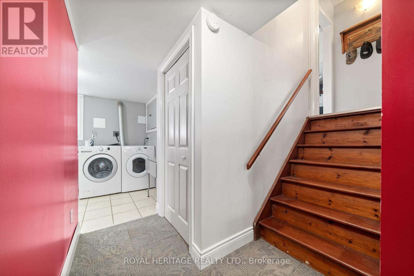 32 Glen Road, Belleville (Belleville Ward), Ontario  K8P 4G1 - Photo 25 - X12847558