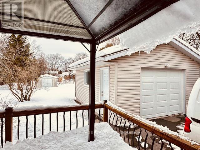 32 Glen Road, Belleville (Belleville Ward), Ontario  K8P 4G1 - Photo 32 - X12847558