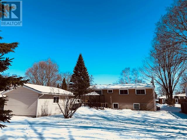 32 Glen Road, Belleville (Belleville Ward), Ontario  K8P 4G1 - Photo 7 - X12847558