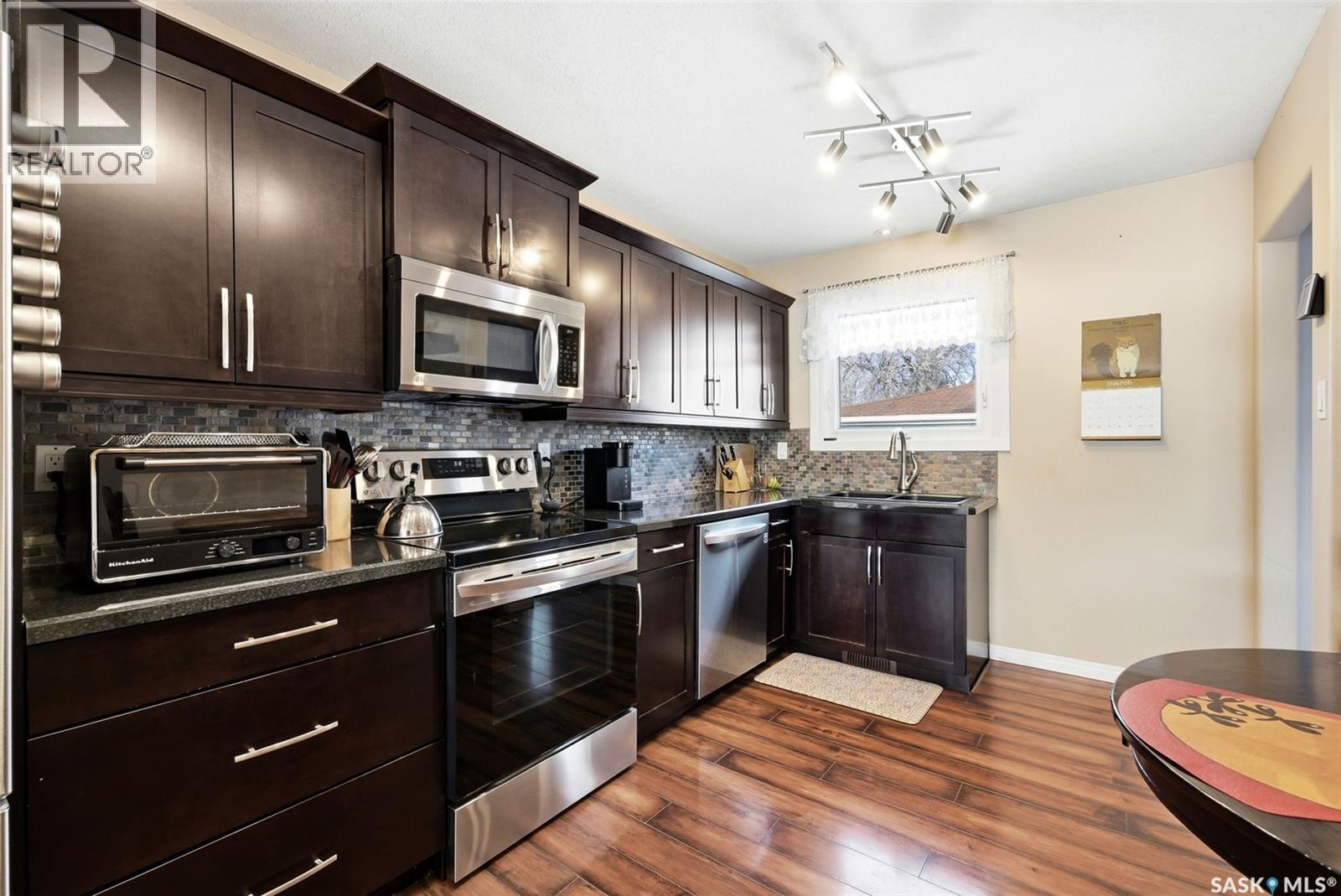 74 Mcmurchy Avenue, Regina, Saskatchewan  S4R 3G4 - Photo 9 - SK029616