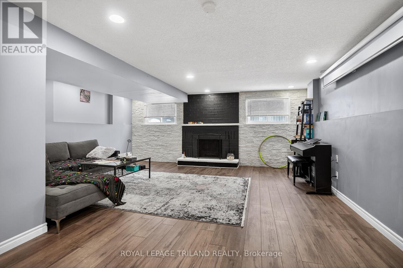 328 Conway Drive, London South, Ontario  N6E 3J9 - Photo 24 - X12847562