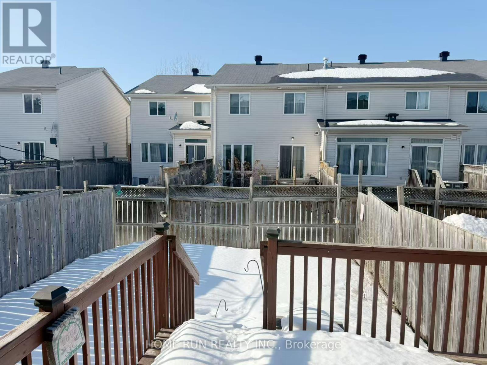 330 Applecross Crescent, Ottawa, Ontario  K2K 0C4 - Photo 12 - X12847564