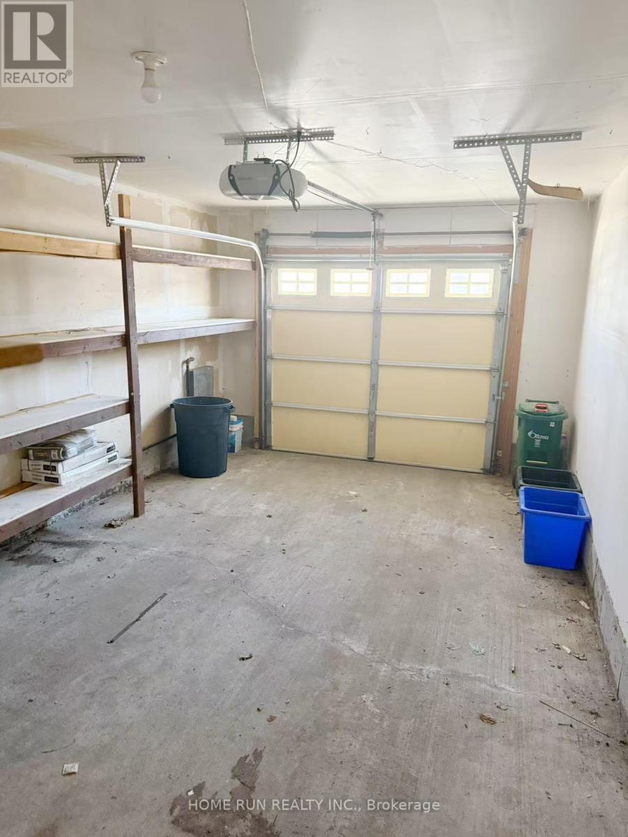 330 Applecross Crescent, Ottawa, Ontario  K2K 0C4 - Photo 27 - X12847564