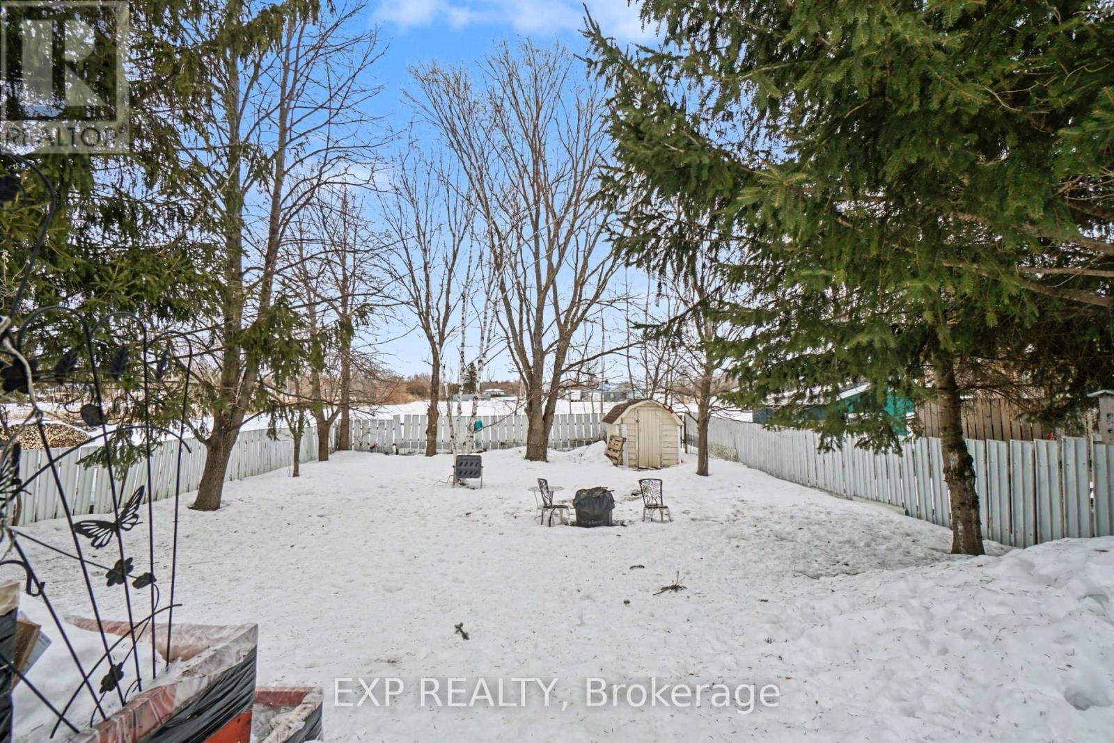 381 Dominion Street S, North Glengarry, Ontario  K0C 1A0 - Photo 18 - X12847566