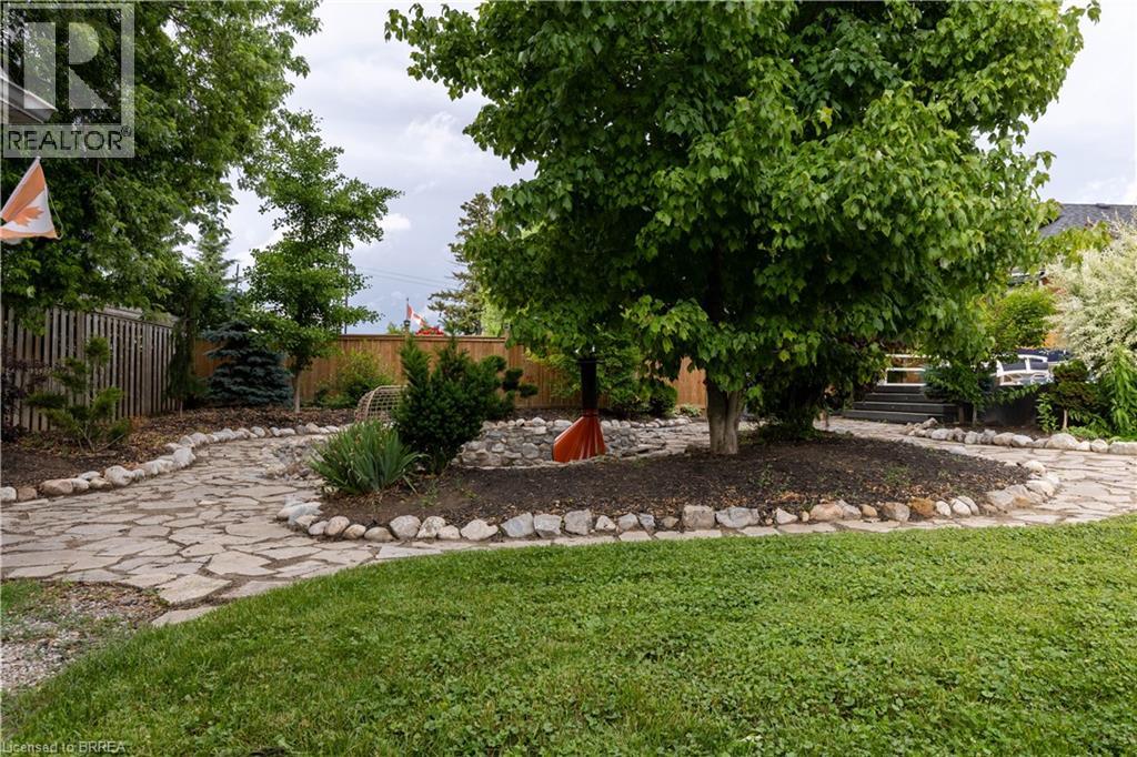 5 Wellington Street, Paris, Ontario  N3L 1S3 - Photo 17 - 40805664