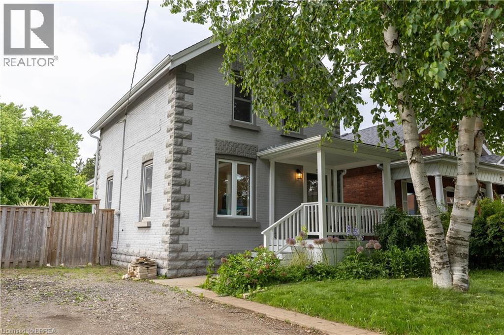 5 Wellington Street, Paris, Ontario  N3L 1S3 - Photo 2 - 40805664