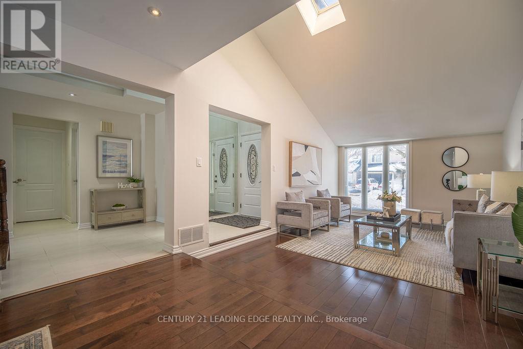 38 Hetherington Crescent, Vaughan, Ontario  L4J 2M2 - Photo 10 - N12845678