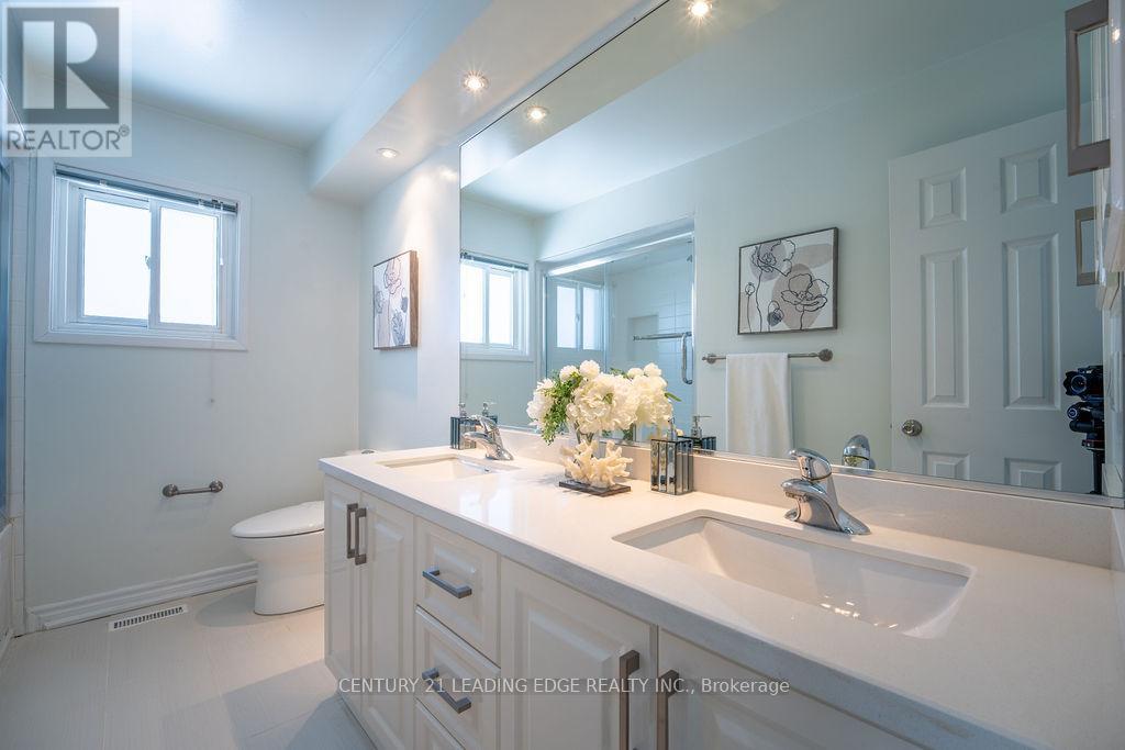 38 Hetherington Crescent, Vaughan, Ontario  L4J 2M2 - Photo 37 - N12845678