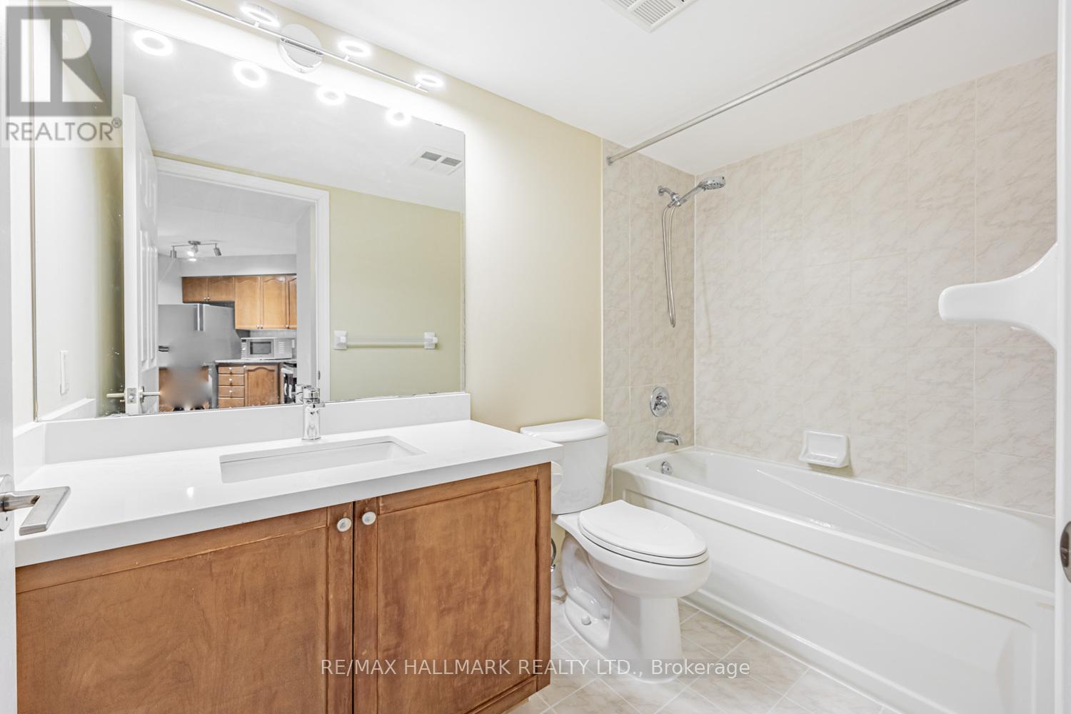 2411 - 83 Borough Drive, Toronto, Ontario  M1P 5E4 - Photo 15 - E12847546