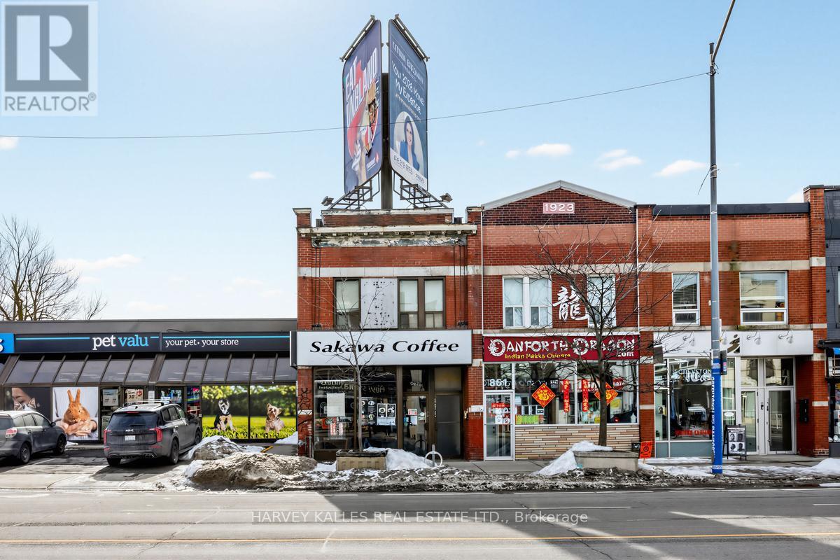 867 DANFORTH AVENUE, Toronto, Ontario