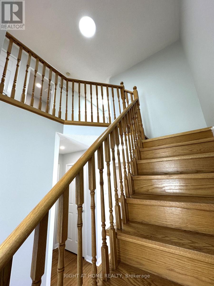 56 Longueuil Place, Whitby, Ontario  L1R 3H1 - Photo 21 - E12847578