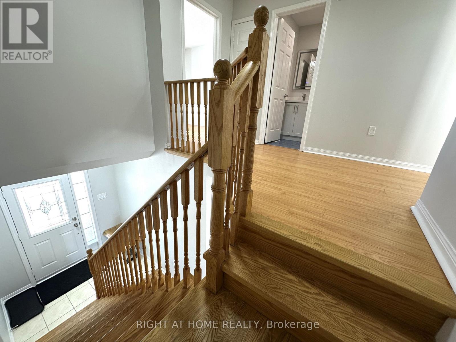 56 Longueuil Place, Whitby, Ontario  L1R 3H1 - Photo 22 - E12847578