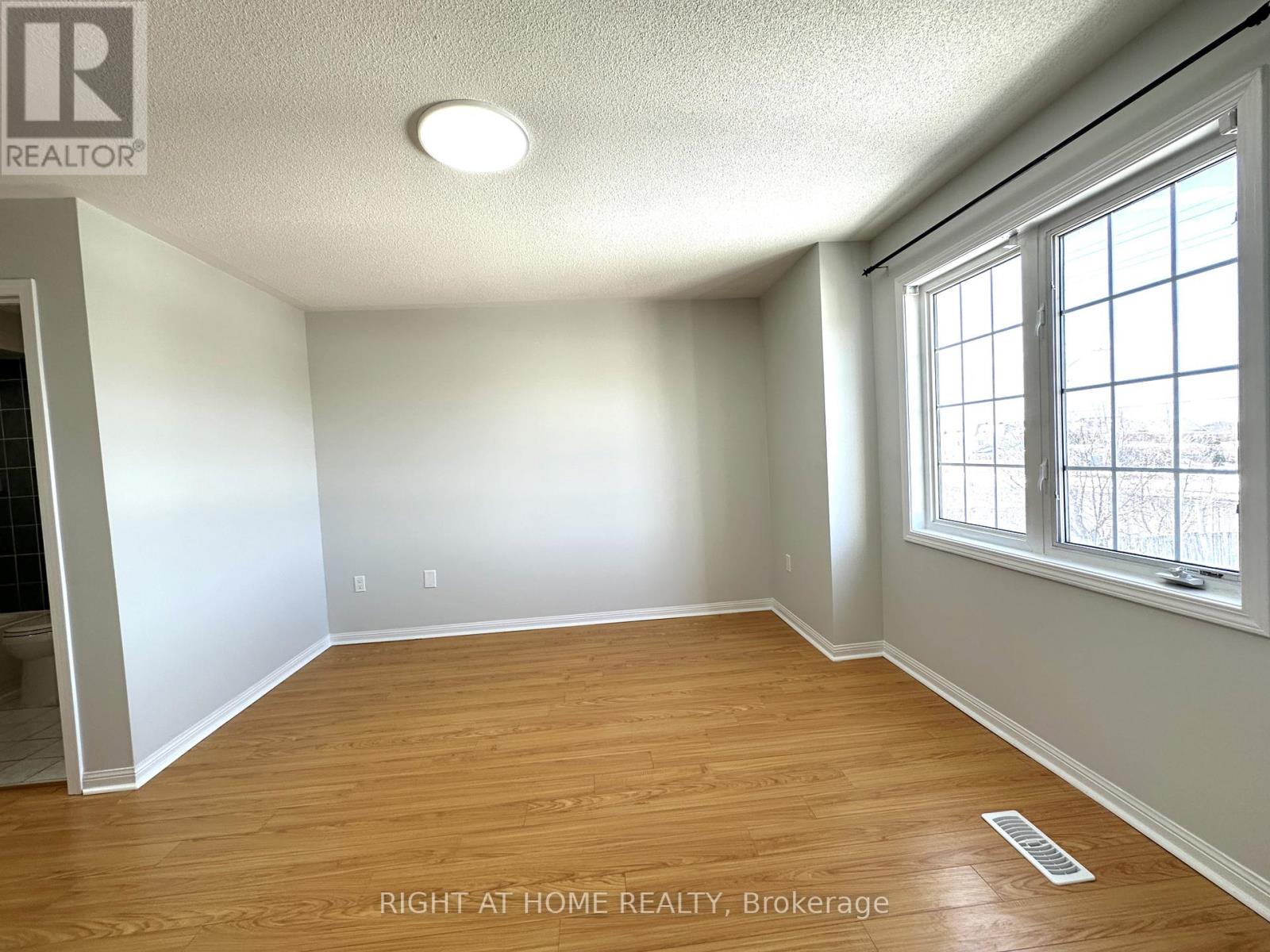 56 Longueuil Place, Whitby, Ontario  L1R 3H1 - Photo 29 - E12847578