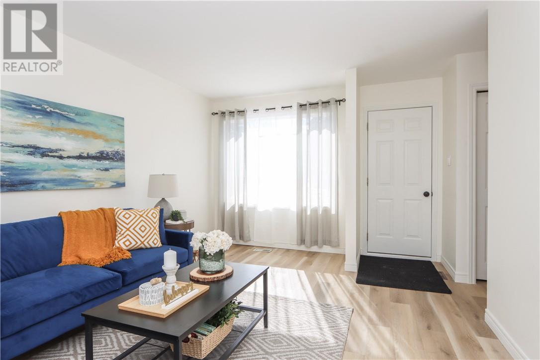 159 Shelley Drive, Greater Sudbury, Ontario  P3A 2S6 - Photo 5 - 2126686