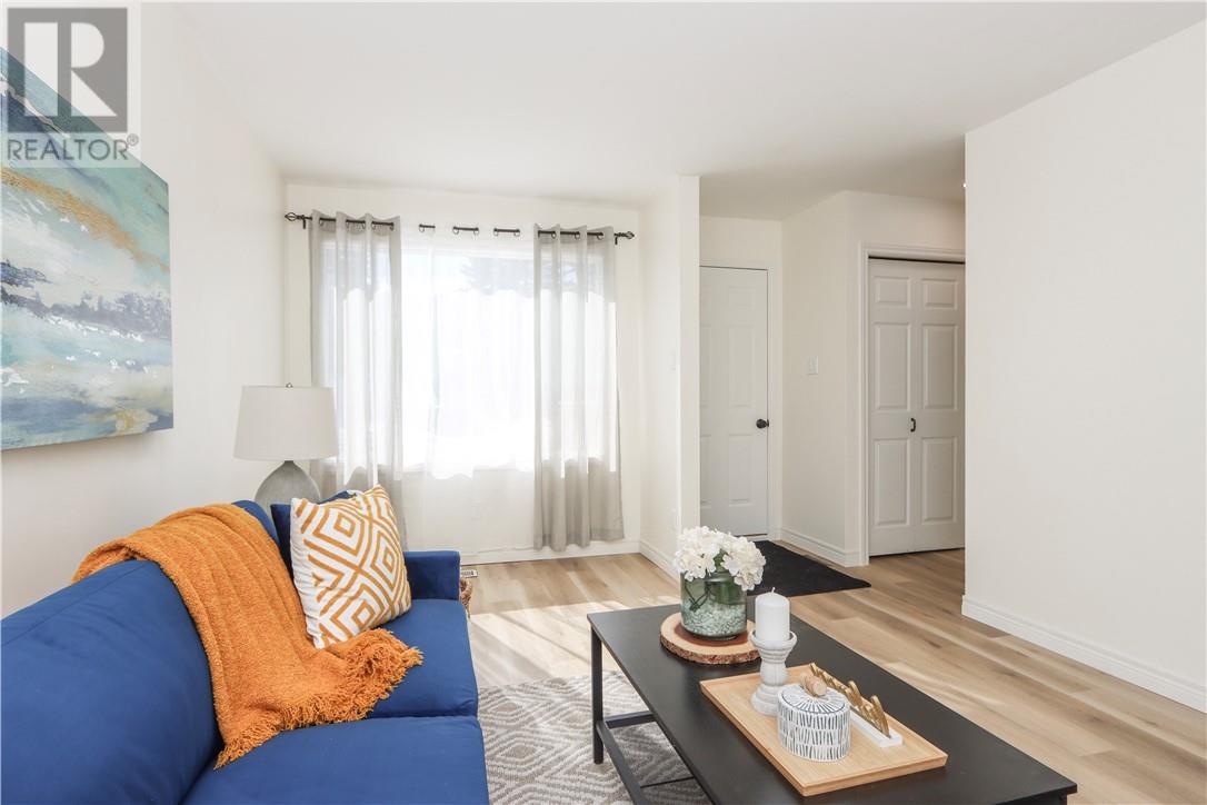 159 Shelley Drive, Greater Sudbury, Ontario  P3A 2S6 - Photo 6 - 2126686