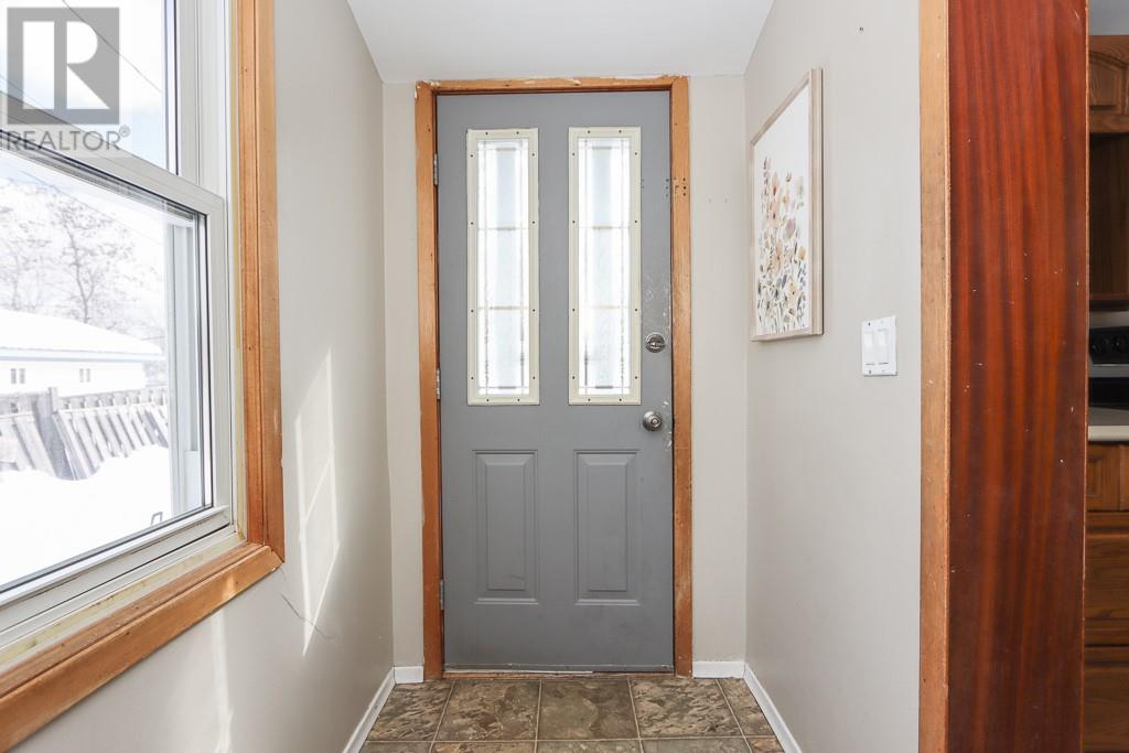 9 Power Street, Copper Cliff, Ontario  P0M 1N0 - Photo 16 - 2126642