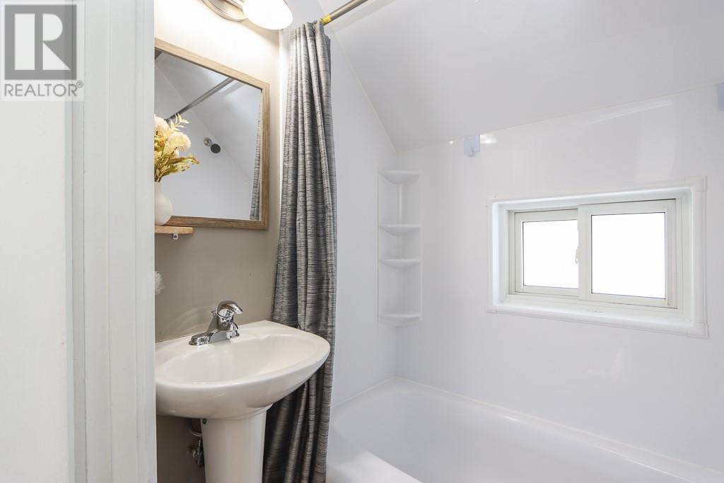 9 Power Street, Copper Cliff, Ontario  P0M 1N0 - Photo 25 - 2126642