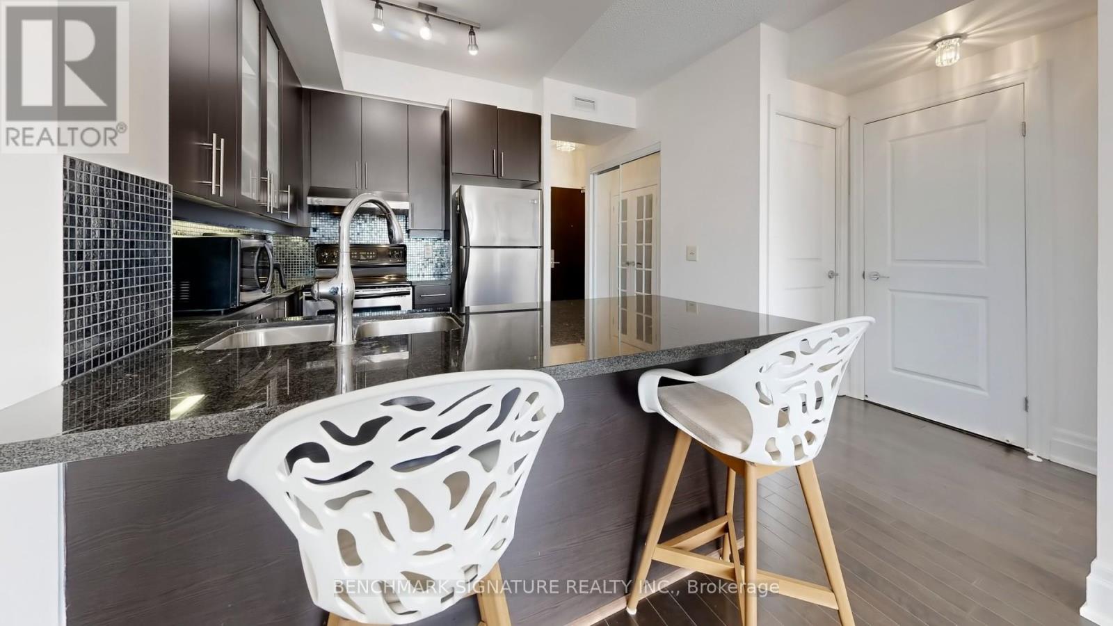 318 - 39 Upper Duke Crescent, Markham, Ontario  L6G 0B8 - Photo 22 - N12847580