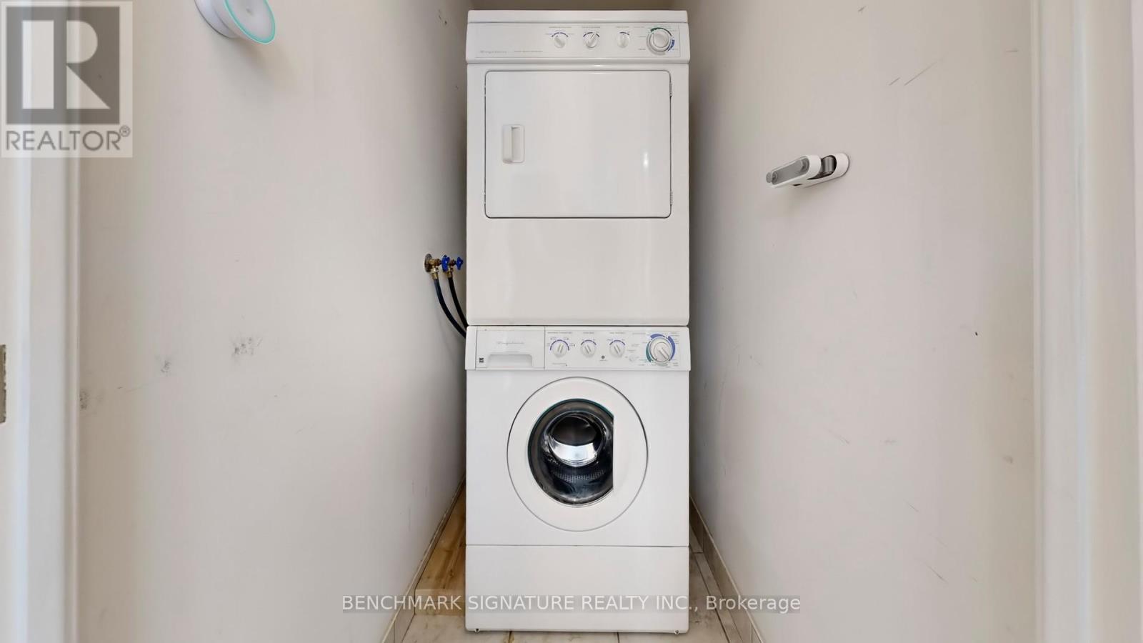 318 - 39 Upper Duke Crescent, Markham, Ontario  L6G 0B8 - Photo 40 - N12847580