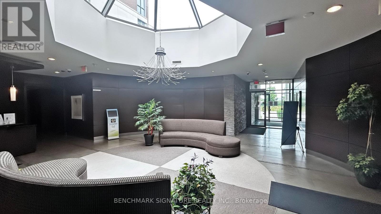 318 - 39 Upper Duke Crescent, Markham, Ontario  L6G 0B8 - Photo 45 - N12847580