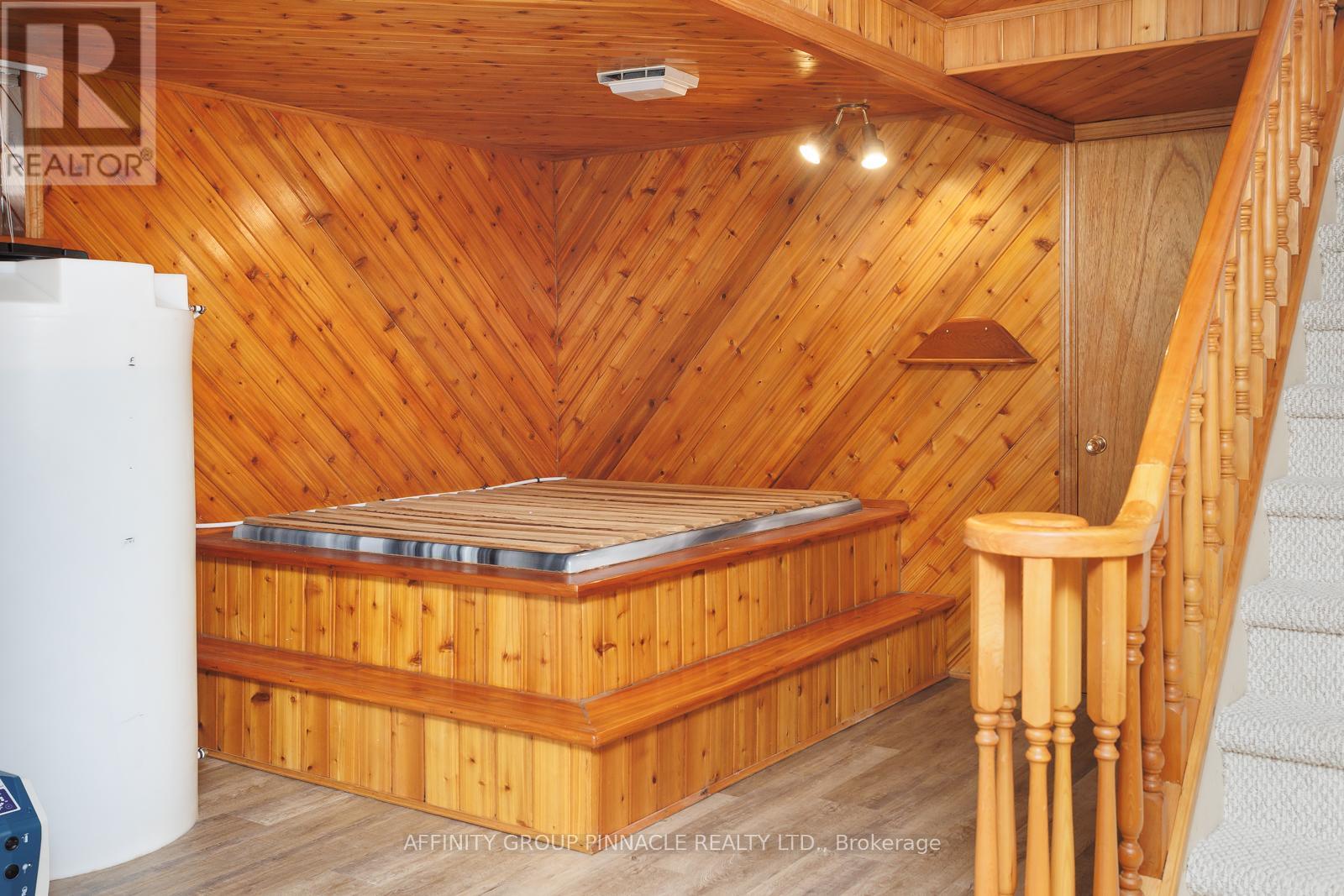 4055 35 Highway, Kawartha Lakes (Fenelon), Ontario  K0M 1A0 - Photo 31 - X12839490