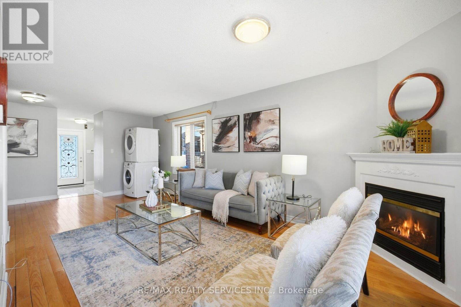 122 Twin Pines Crescent, Brampton (Northwest Sandalwood Parkway), Ontario  L7A 1N1 - Photo 10 - W12847524