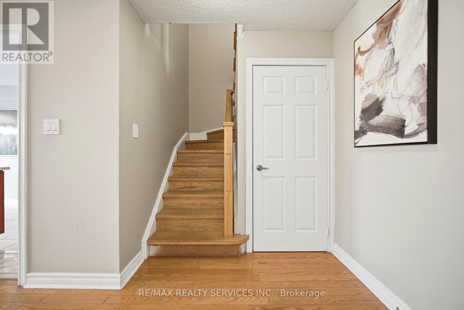 122 Twin Pines Crescent, Brampton (Northwest Sandalwood Parkway), Ontario  L7A 1N1 - Photo 21 - W12847524