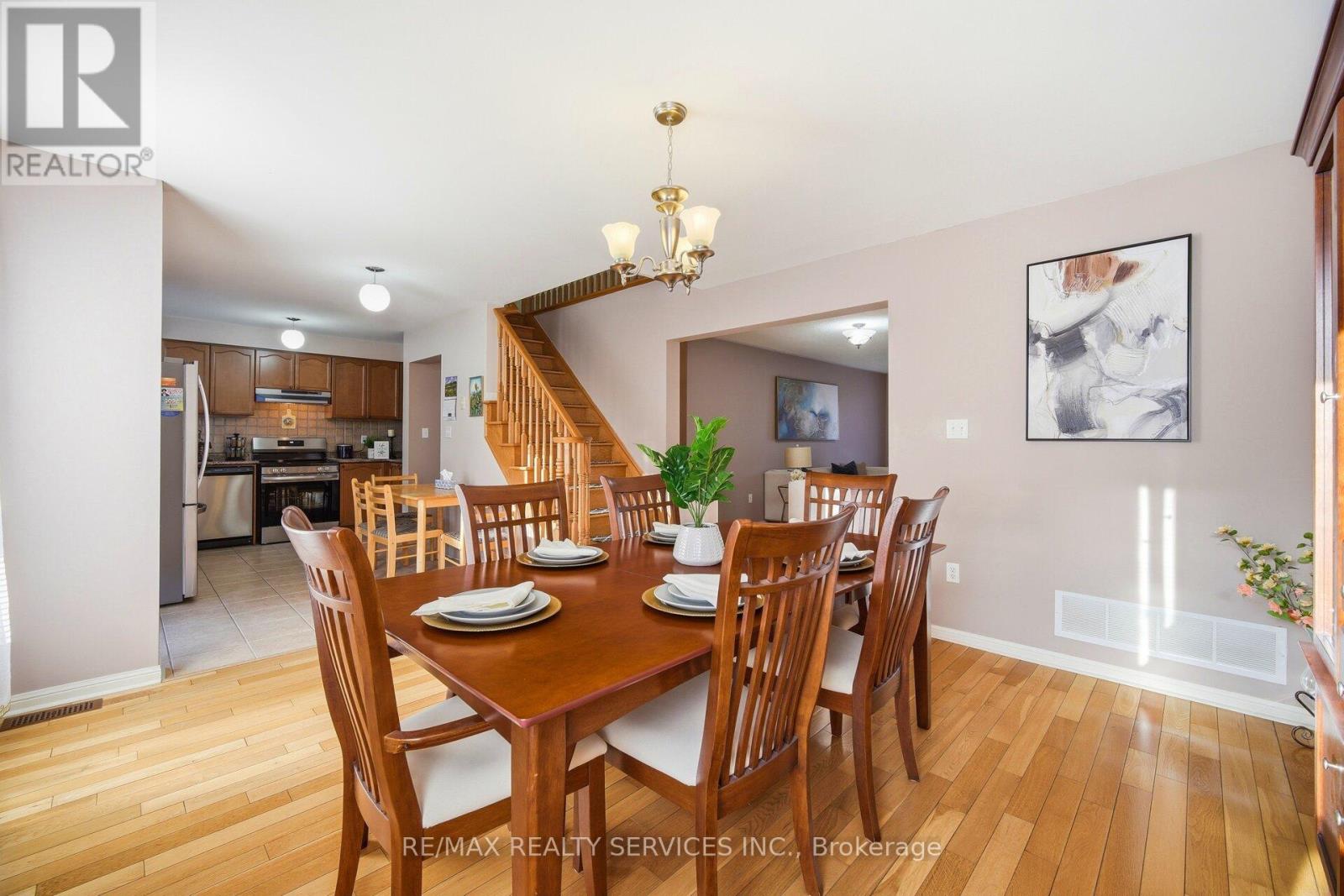 16 Mortimer Drive, Brampton, Ontario  L7A 3N1 - Photo 14 - W12847530