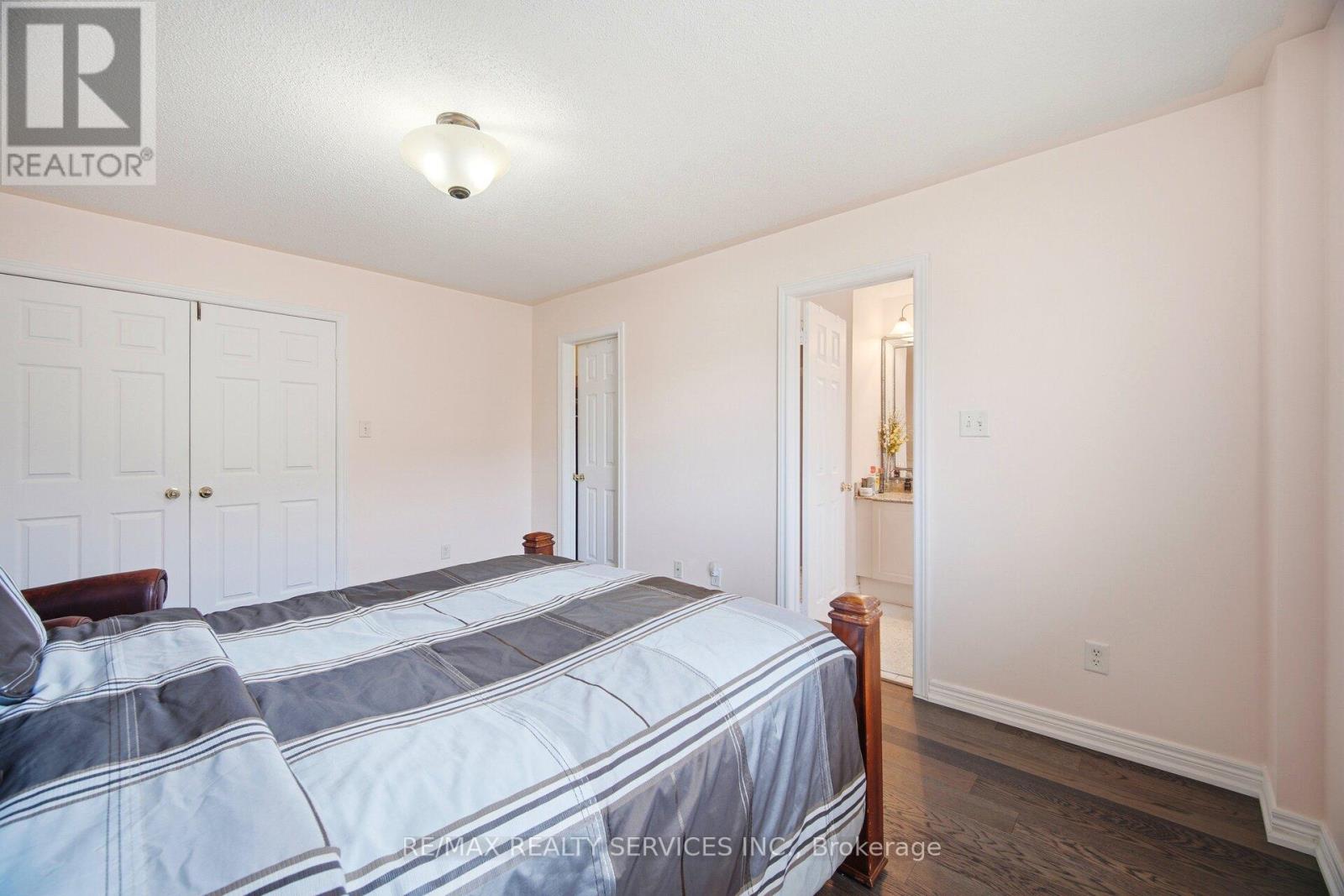 28 Gold Park Place, Brampton, Ontario  L7A 2E2 - Photo 24 - W12847532