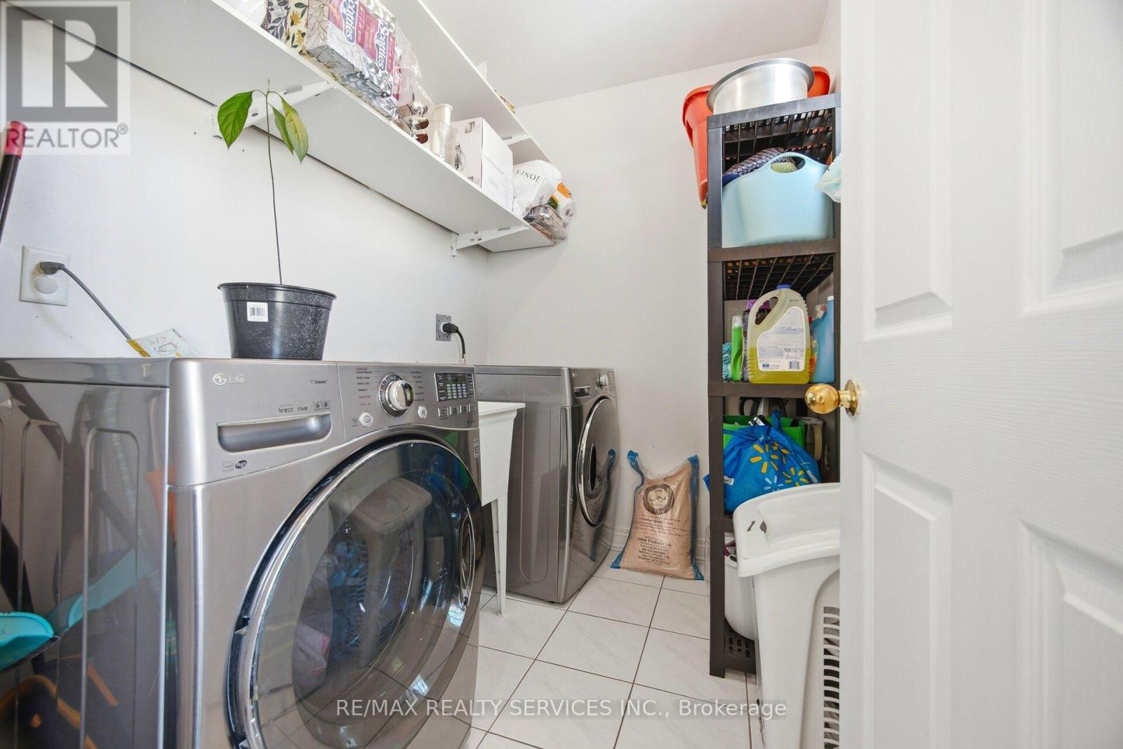 28 Gold Park Place, Brampton, Ontario  L7A 2E2 - Photo 35 - W12847532