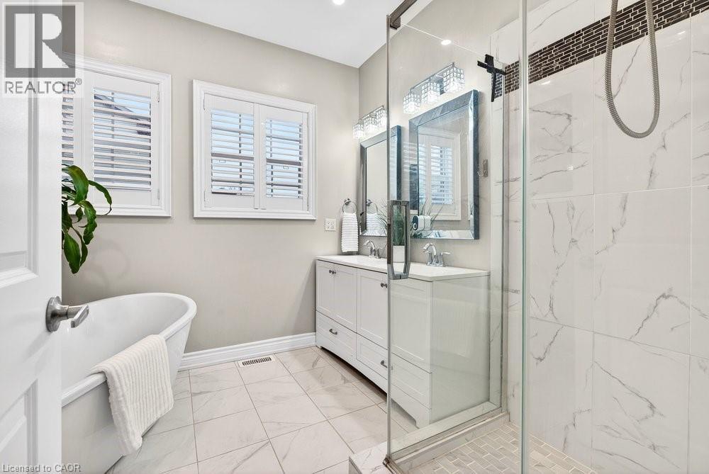 117 Monarch Street, Welland, Ontario  L3C 0E6 - Photo 5 - 40809527