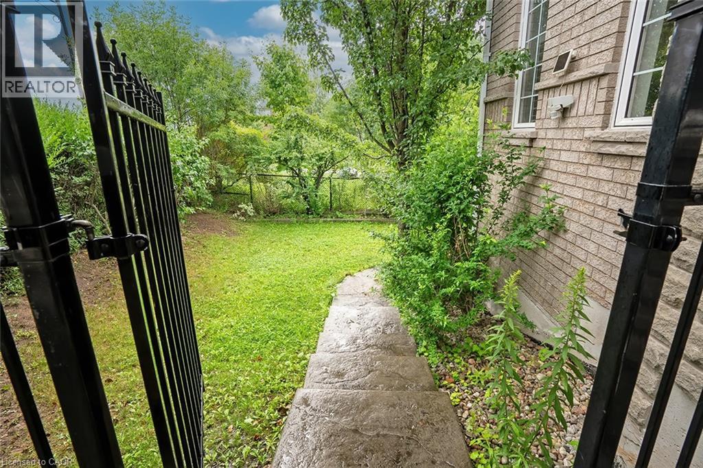 5410 Duchess Court Unit# Lower, Burlington, Ontario  L7L 6Z4 - Photo 2 - 40808668