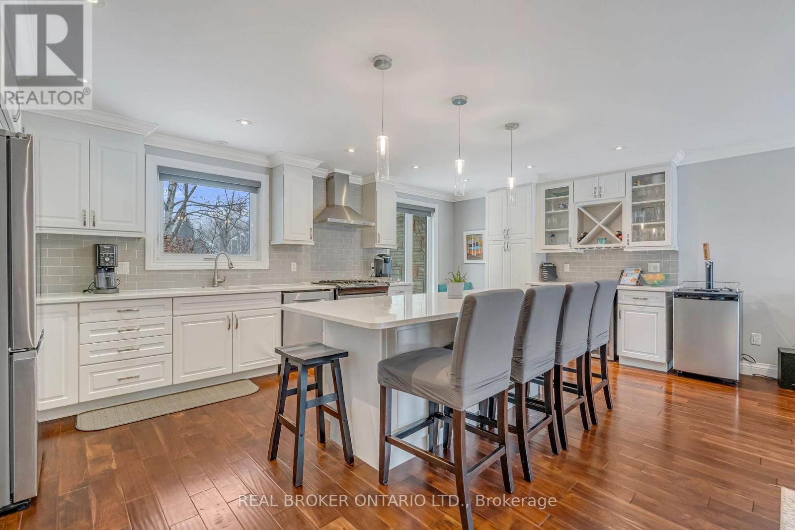 30 Carl Crescent, Hamilton, Ontario  L8B 0G5 - Photo 12 - X12847574