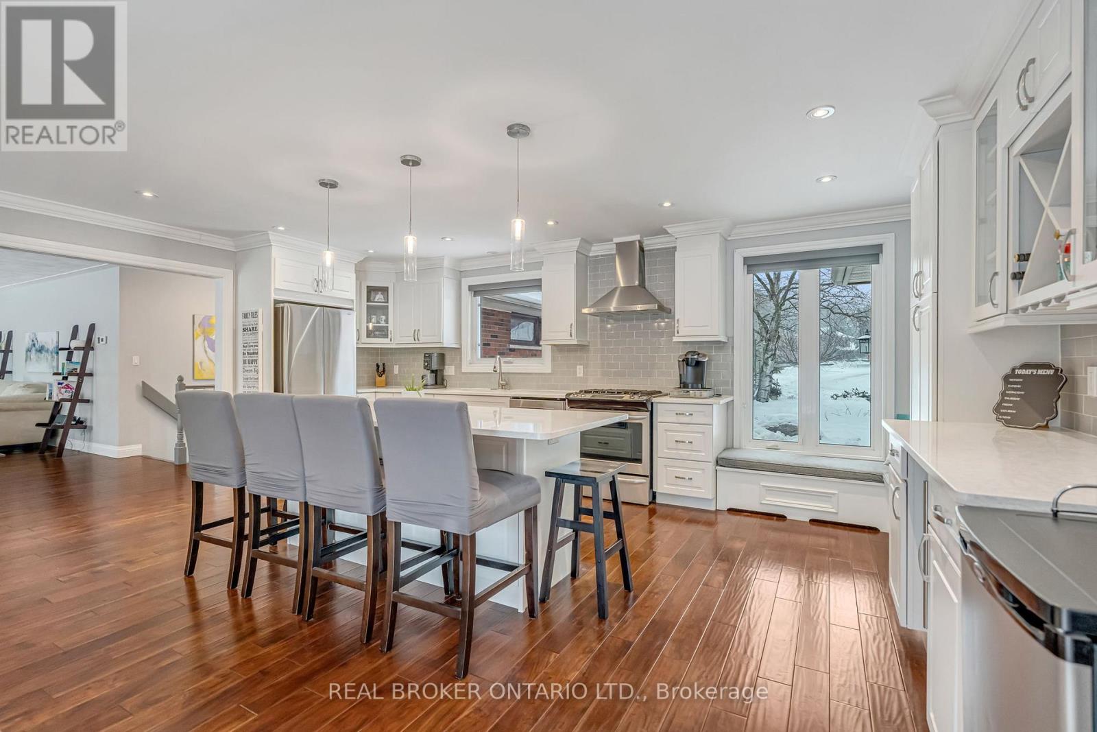 30 Carl Crescent, Hamilton, Ontario  L8B 0G5 - Photo 14 - X12847574