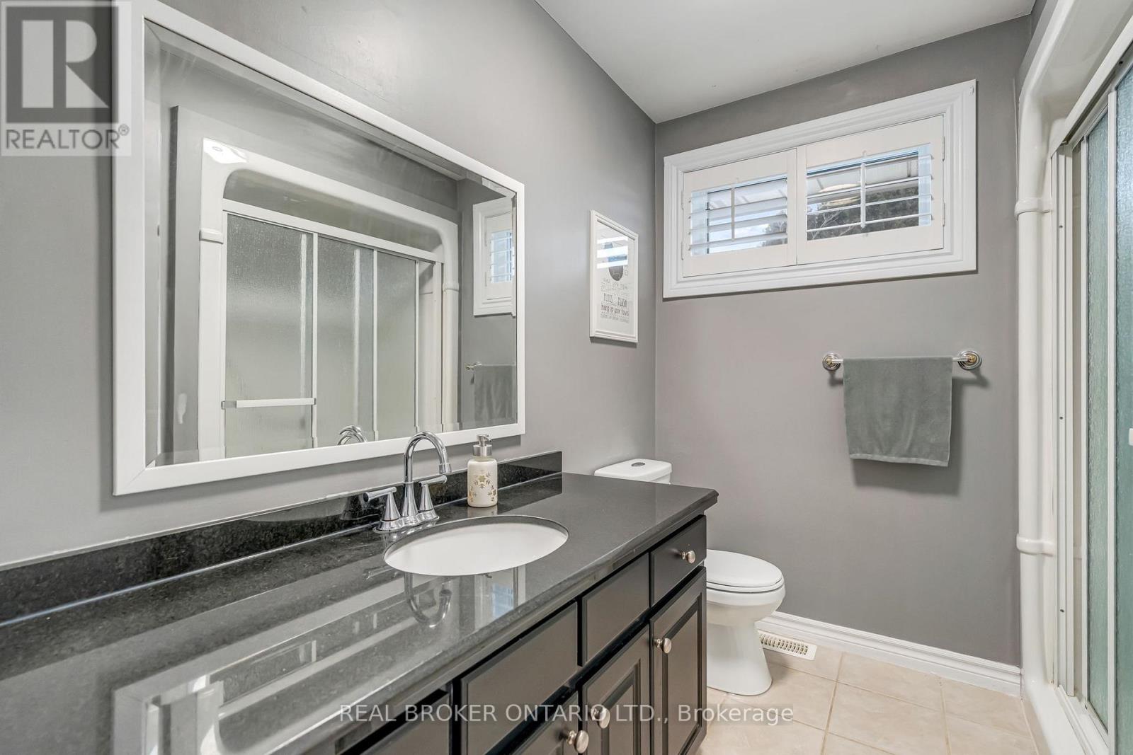 30 Carl Crescent, Hamilton, Ontario  L8B 0G5 - Photo 27 - X12847574