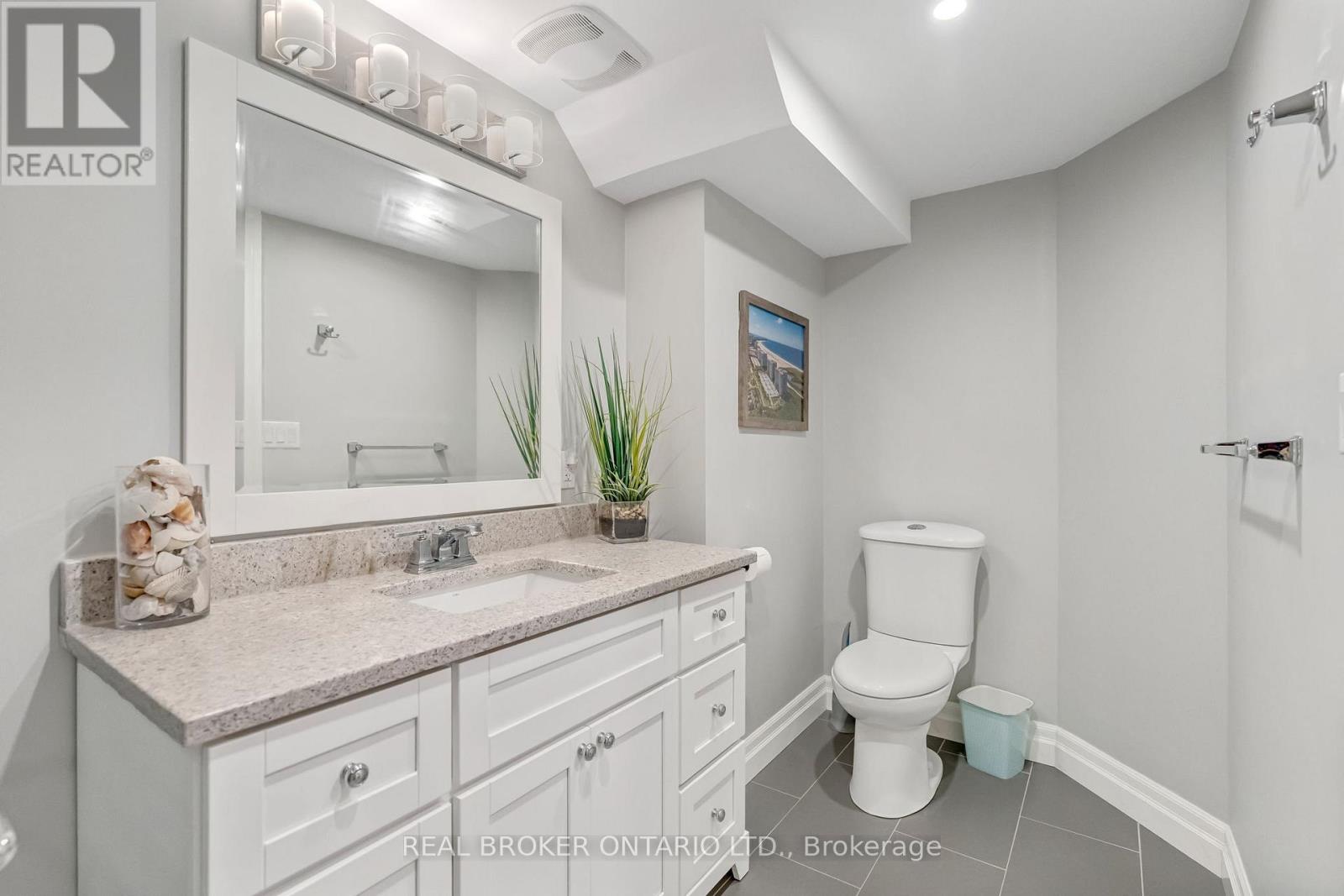 30 Carl Crescent, Hamilton, Ontario  L8B 0G5 - Photo 34 - X12847574