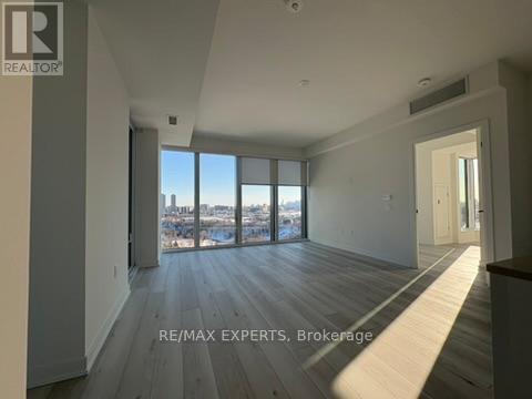 1903 - 1 Quarrington Lane, Toronto, Ontario  M3C 0S4 - Photo 4 - C12843538